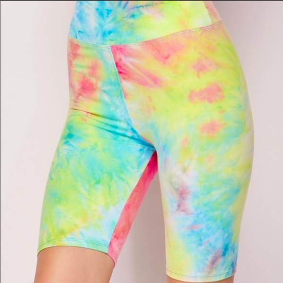 ✨HP✨ NEW Plus Size High Waist Tie Dye Bike Shorts - Picture 2 of 4
